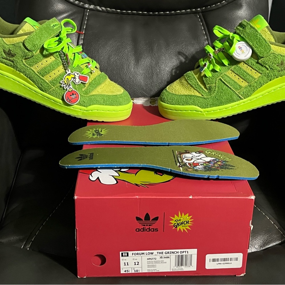 Adidas forum low grinch
